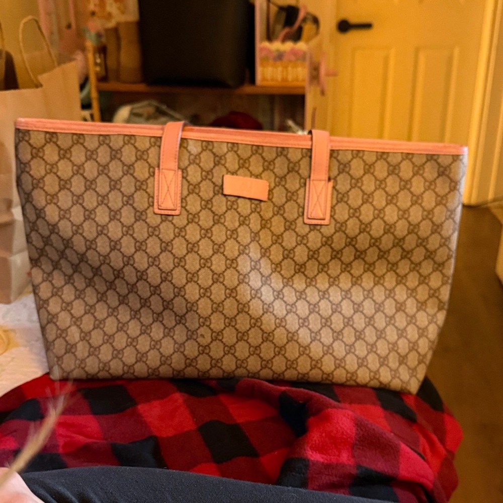 Gucci Pink and Gray Tote Bag